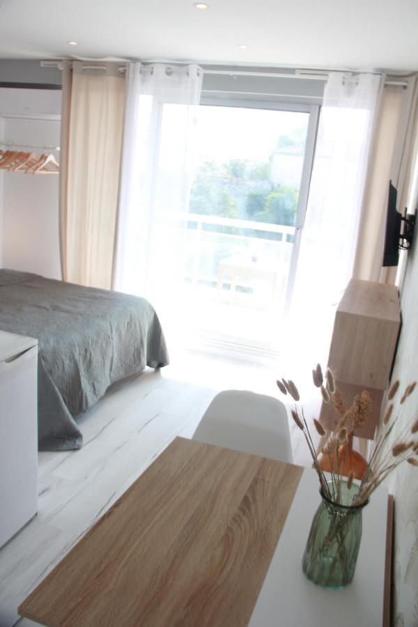 Les Palmiers - Appartement Avec Piscine Proche Plages - Wifi Et Clim Antibes Exteriér fotografie